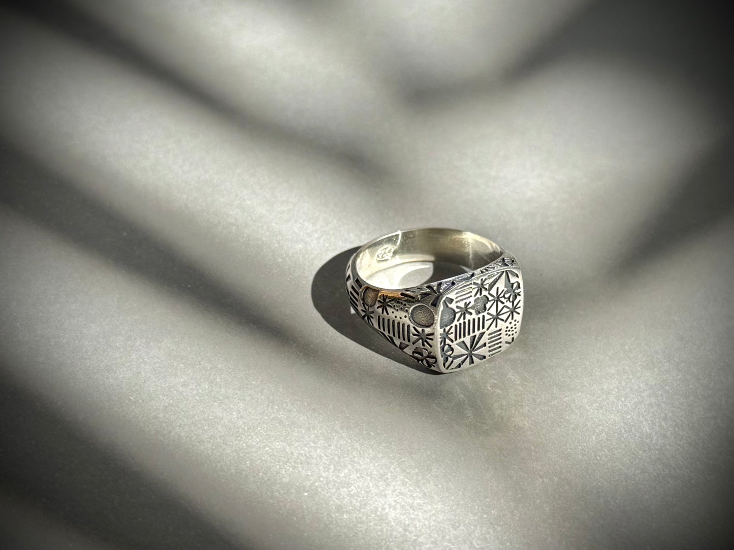 Cosmic mark ring