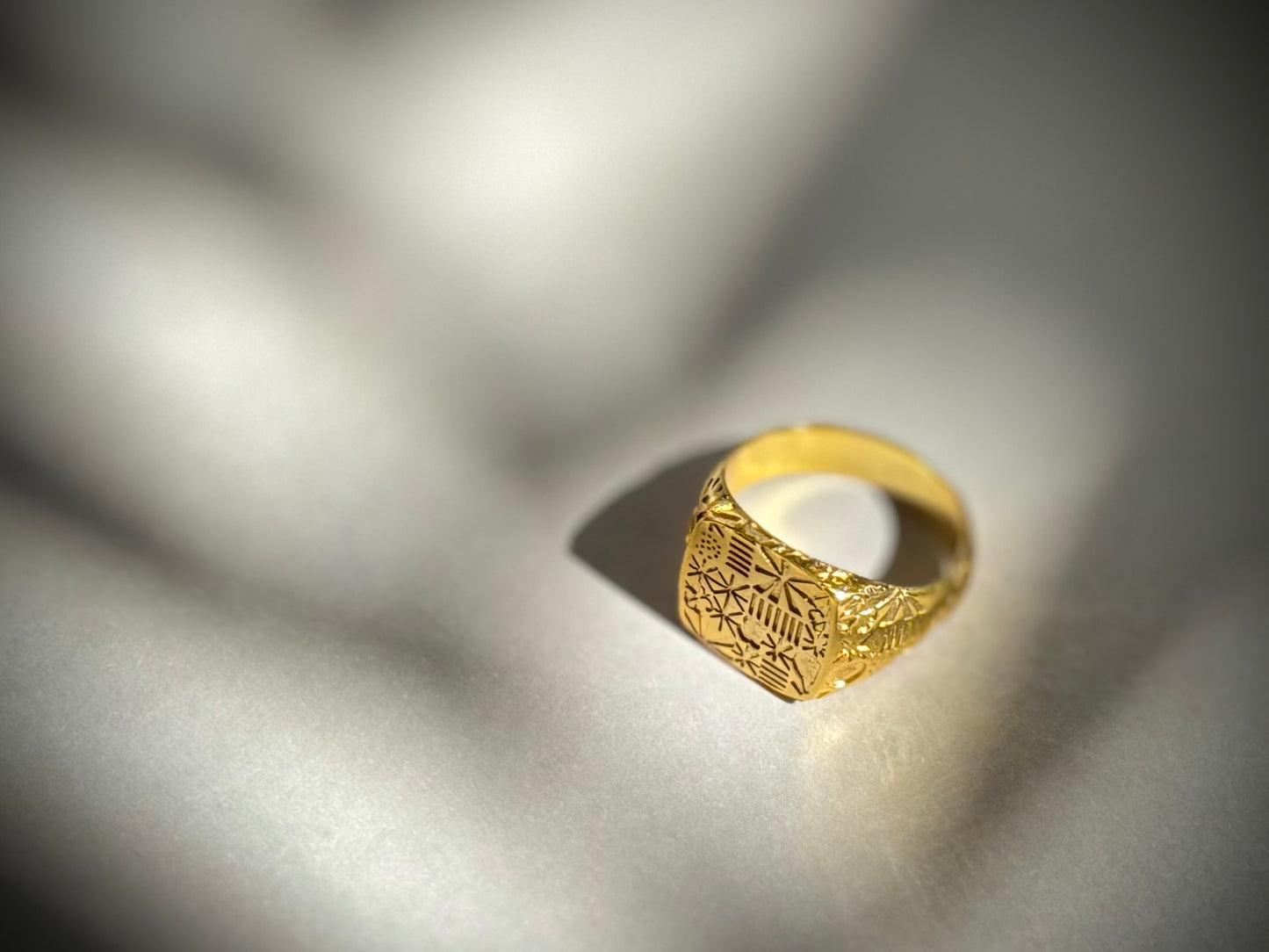 Cosmic Mark Gold