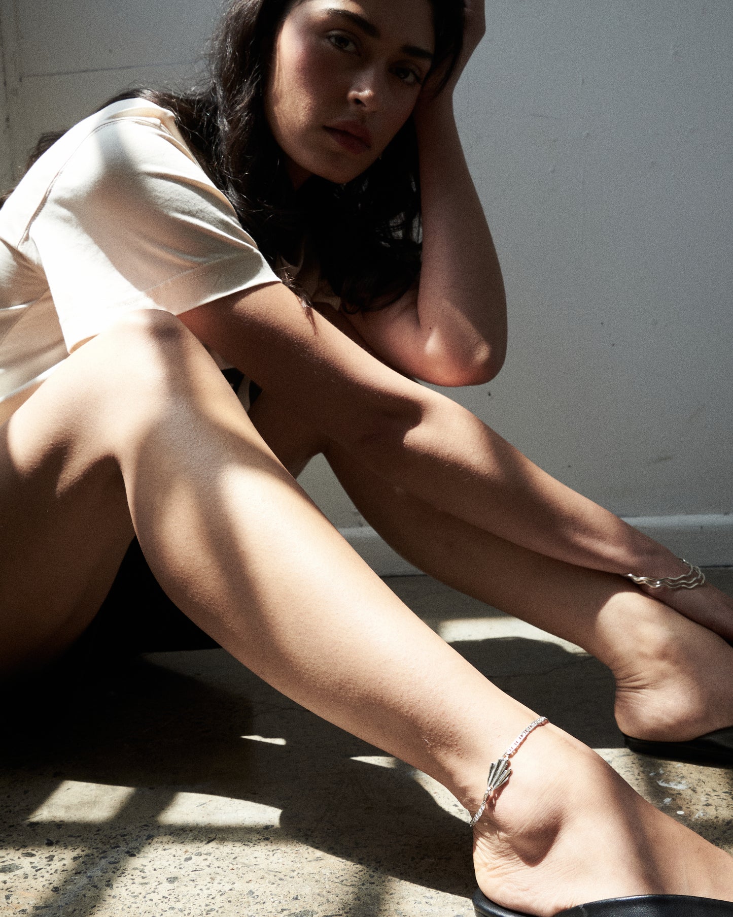 Hooked on the tide - anklet