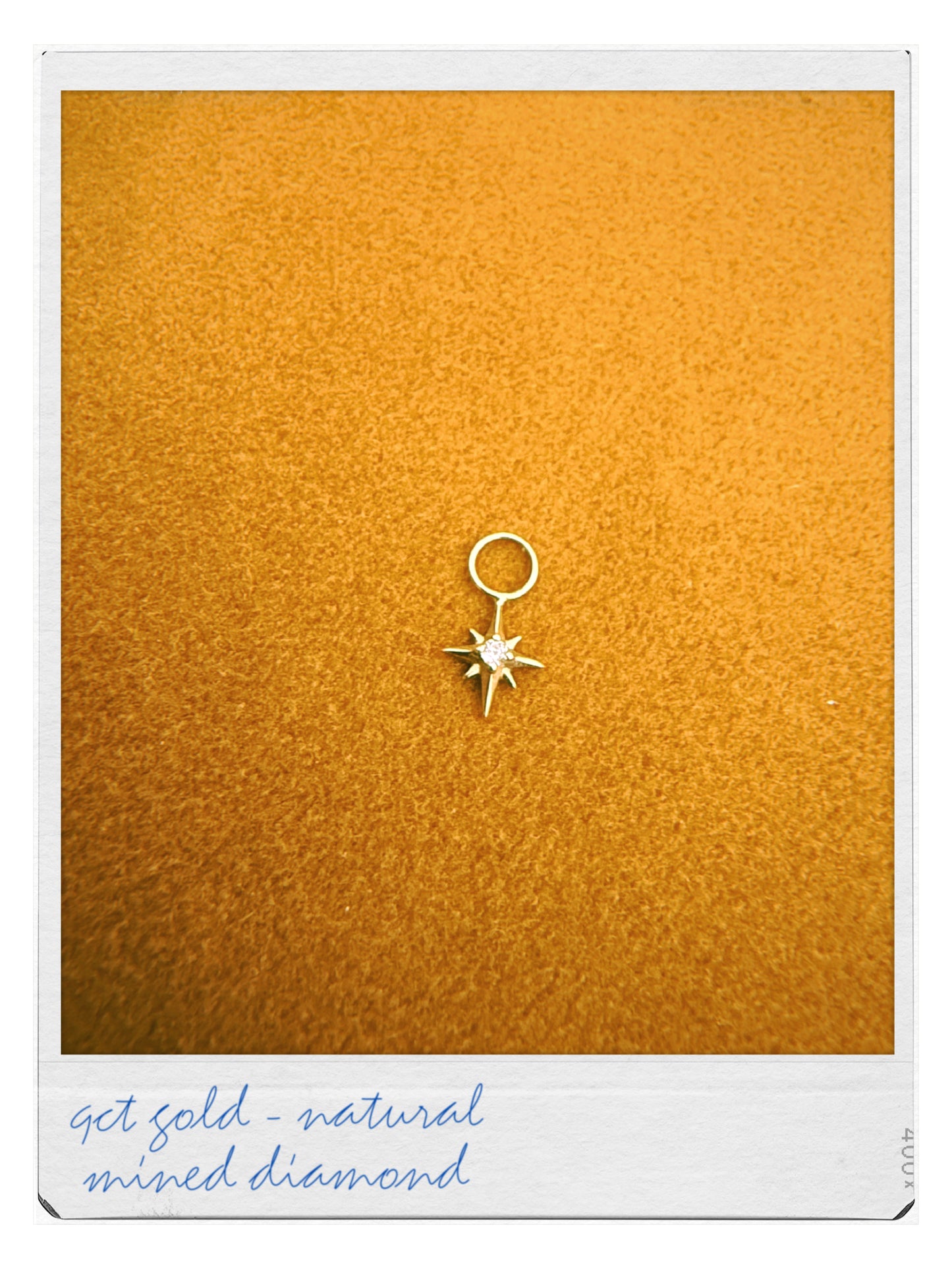 Star charm - Diamond and 9ct yellow gold