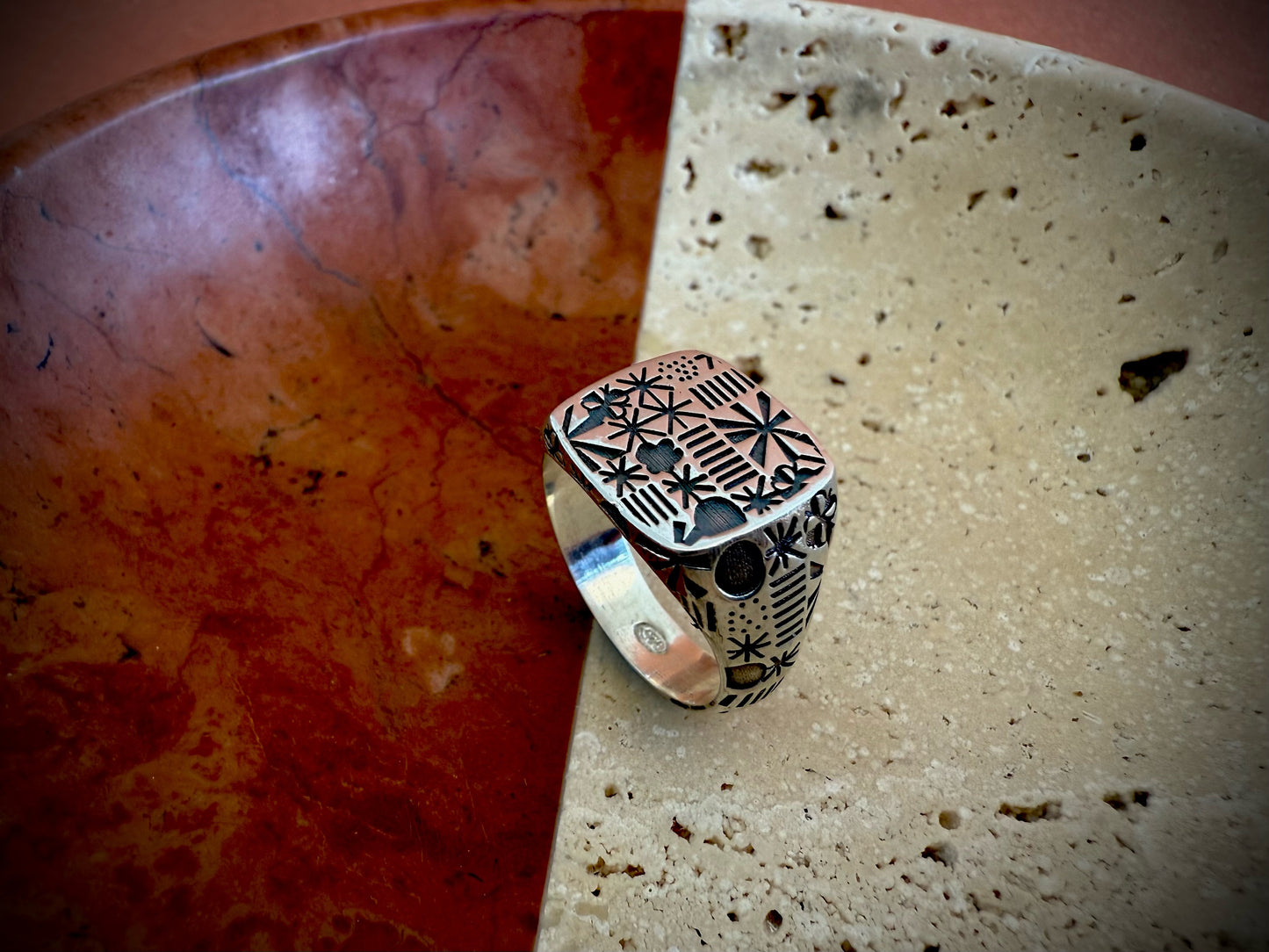 Cosmic mark ring