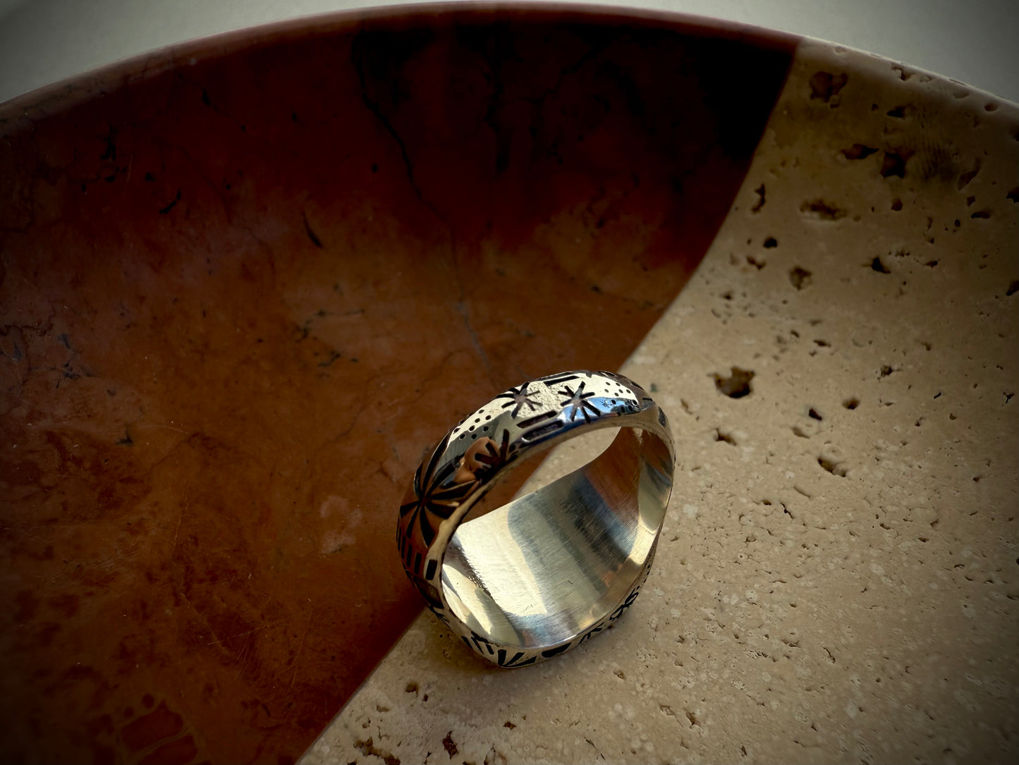 Cosmic mark ring